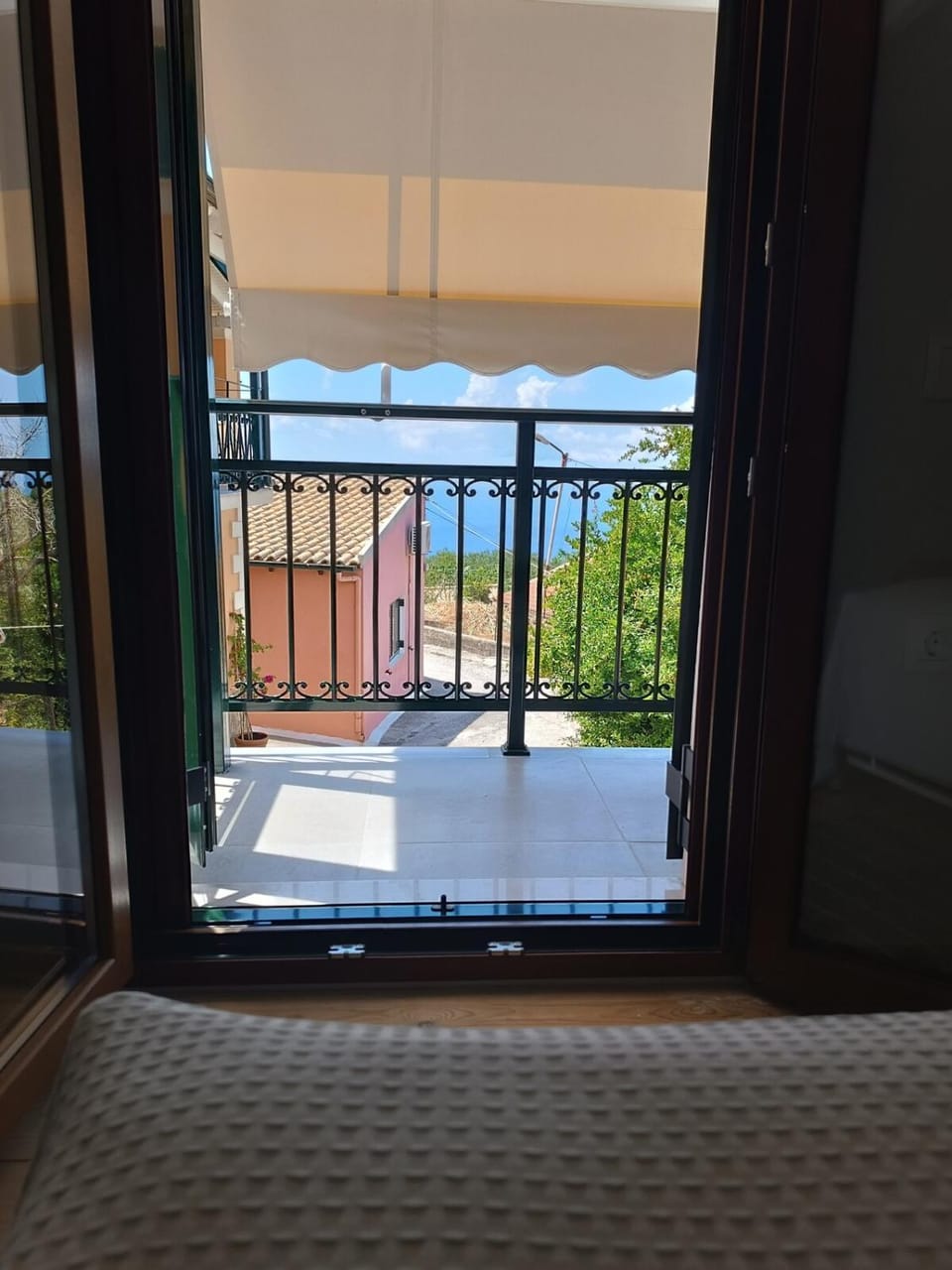 View (from property/room), Balcony/Terrace