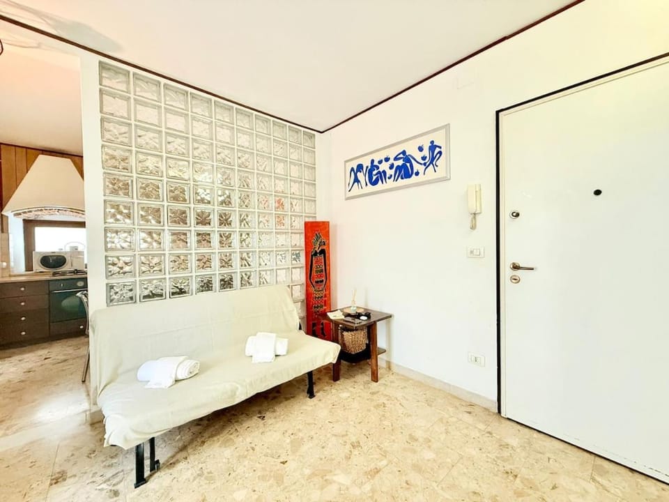 DIMORA Concept -Sea and Sun - Savona Apartment in Savona