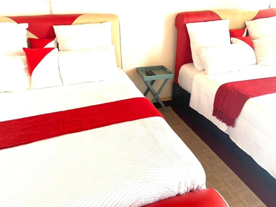 Executive Accommodation Bellville 1 Bed and Breakfast in Cape Town