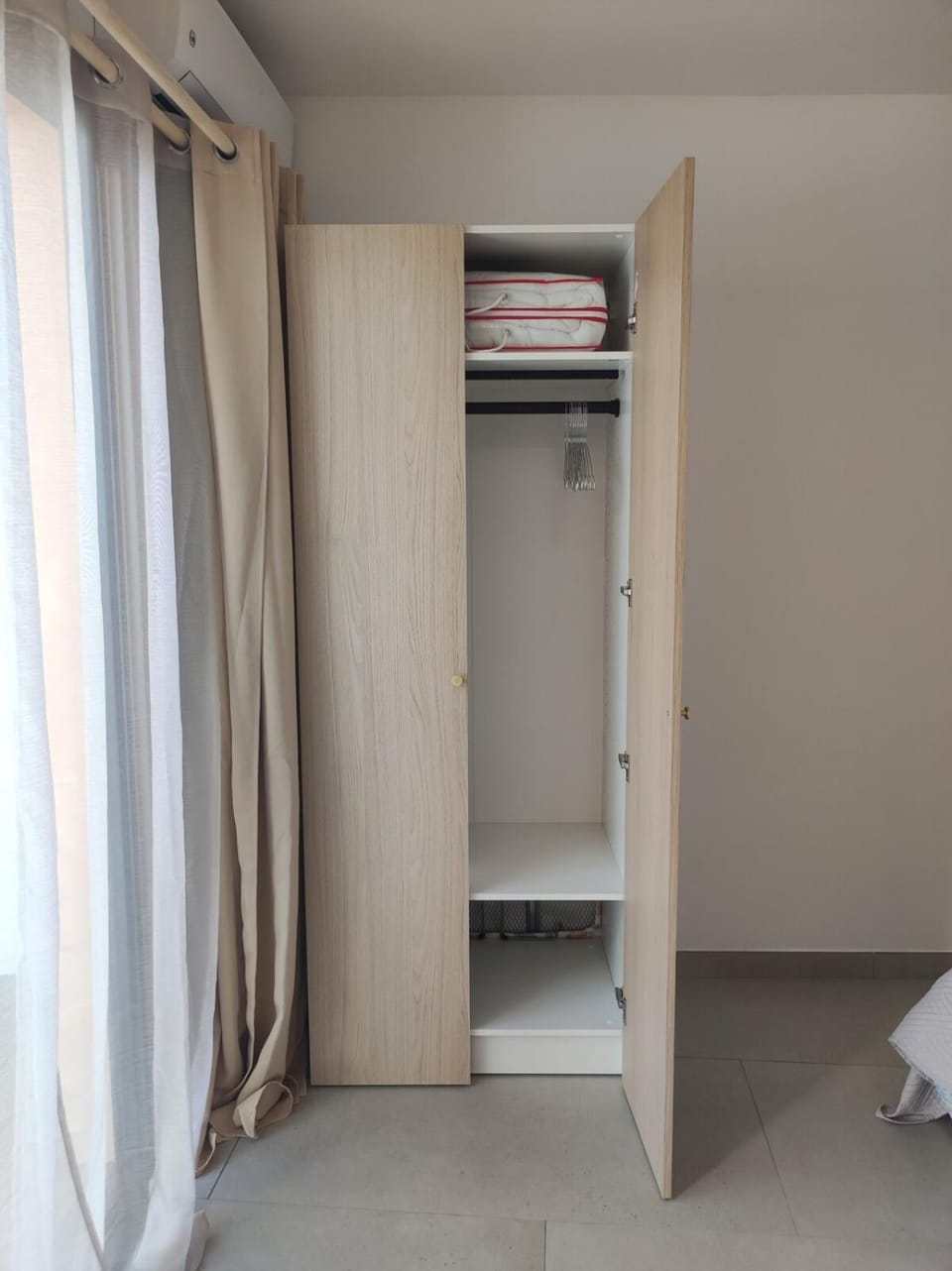 wardrobe