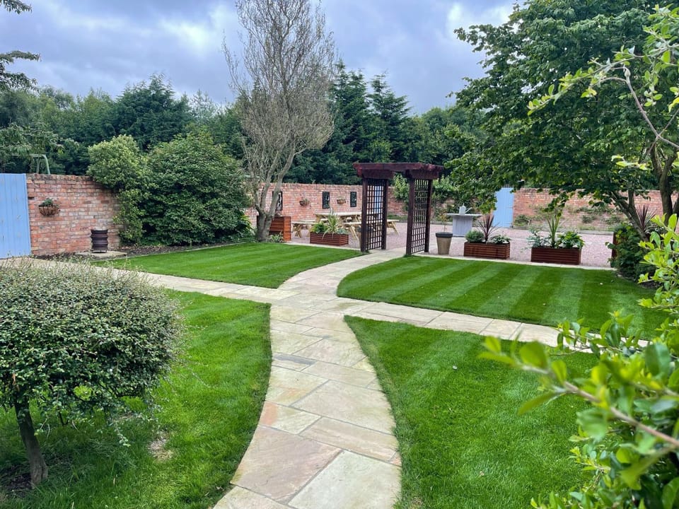 Spring, Day, Natural landscape, Garden, Garden view