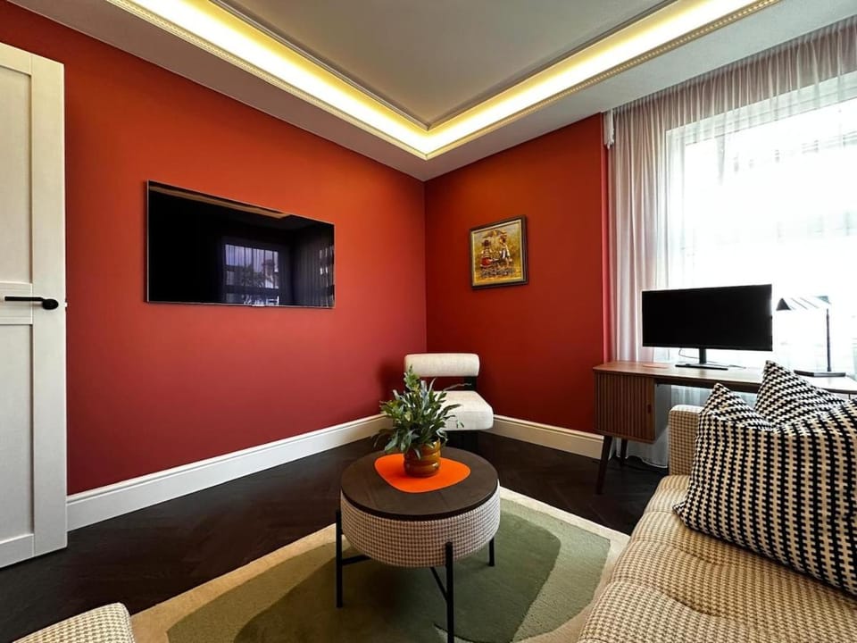 Canewdon Rd Luxury Accommodation Apartment in Southend-on-Sea