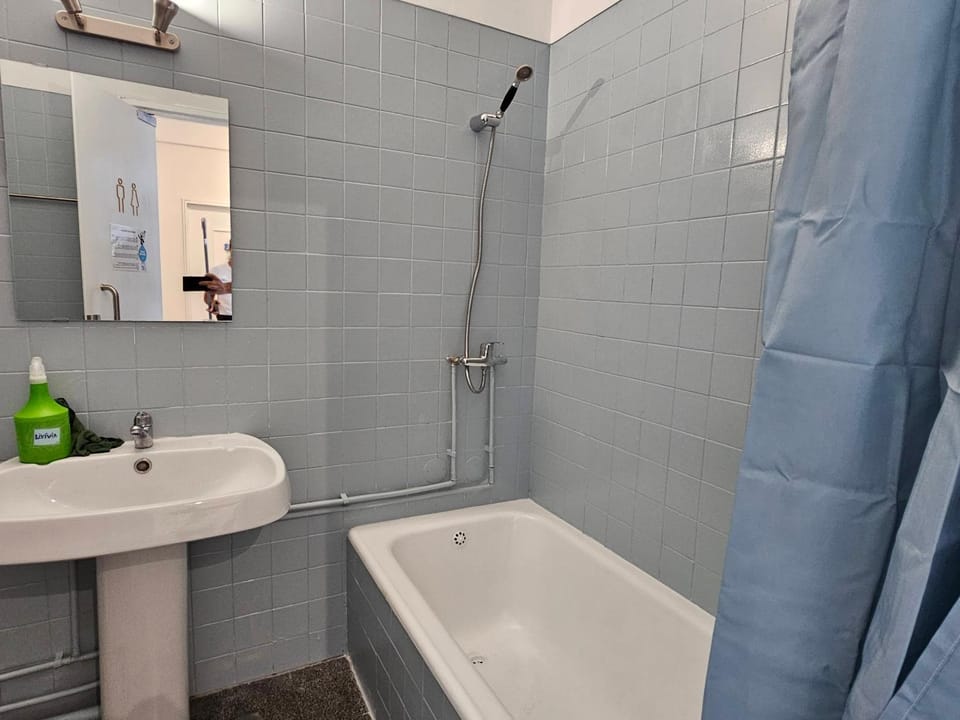 Blife Brasilya - private rooms at Santantonya 2nd floor Vacation rental in Faro