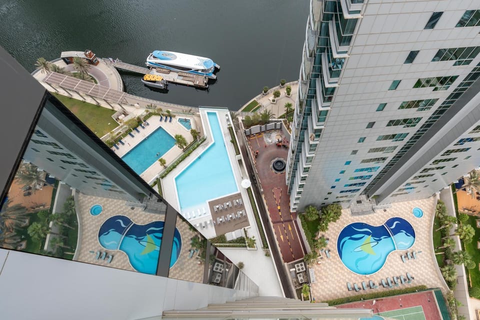 City view, Pool view, Swimming pool