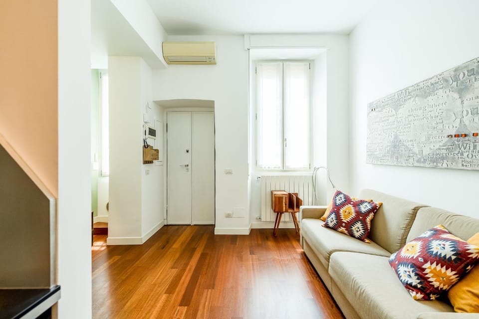 Living room, Seating area, internet, air conditioner