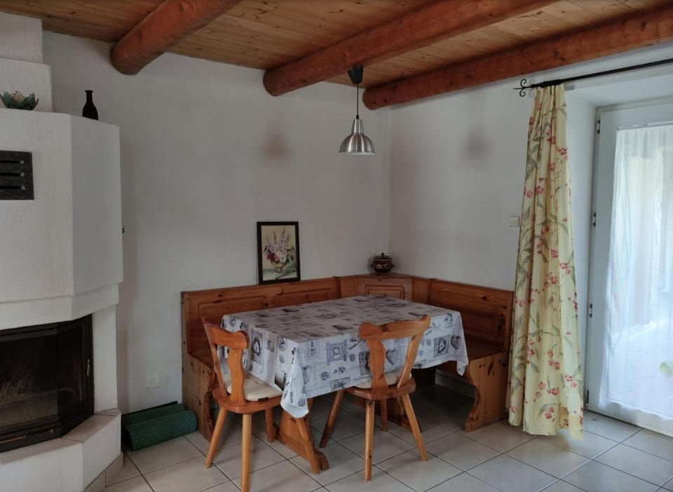 Eline sotto ai piazz 12 Casa Elin House in Canton of Ticino