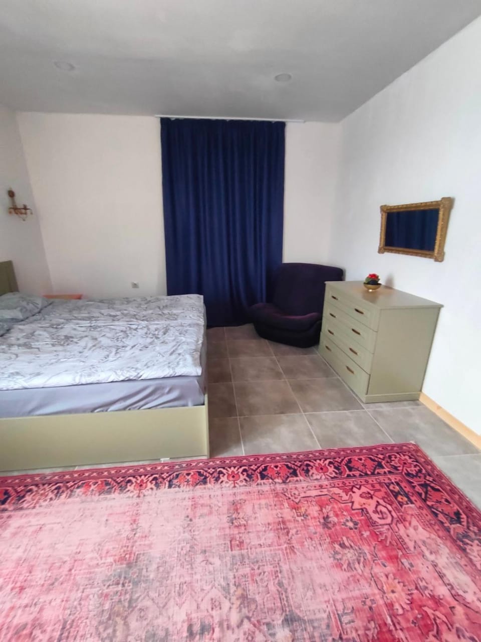 Seating area, wardrobe