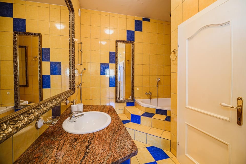 Shower, Bathroom, Bath
