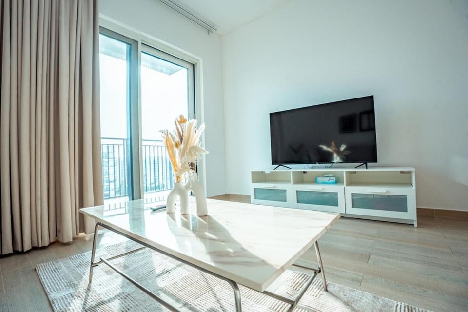 Modern 1BR with Lake View Yas Island Stay for 4 Apartment in Abu Dhabi