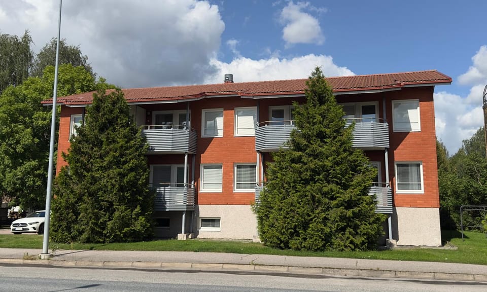 Property building, Street view