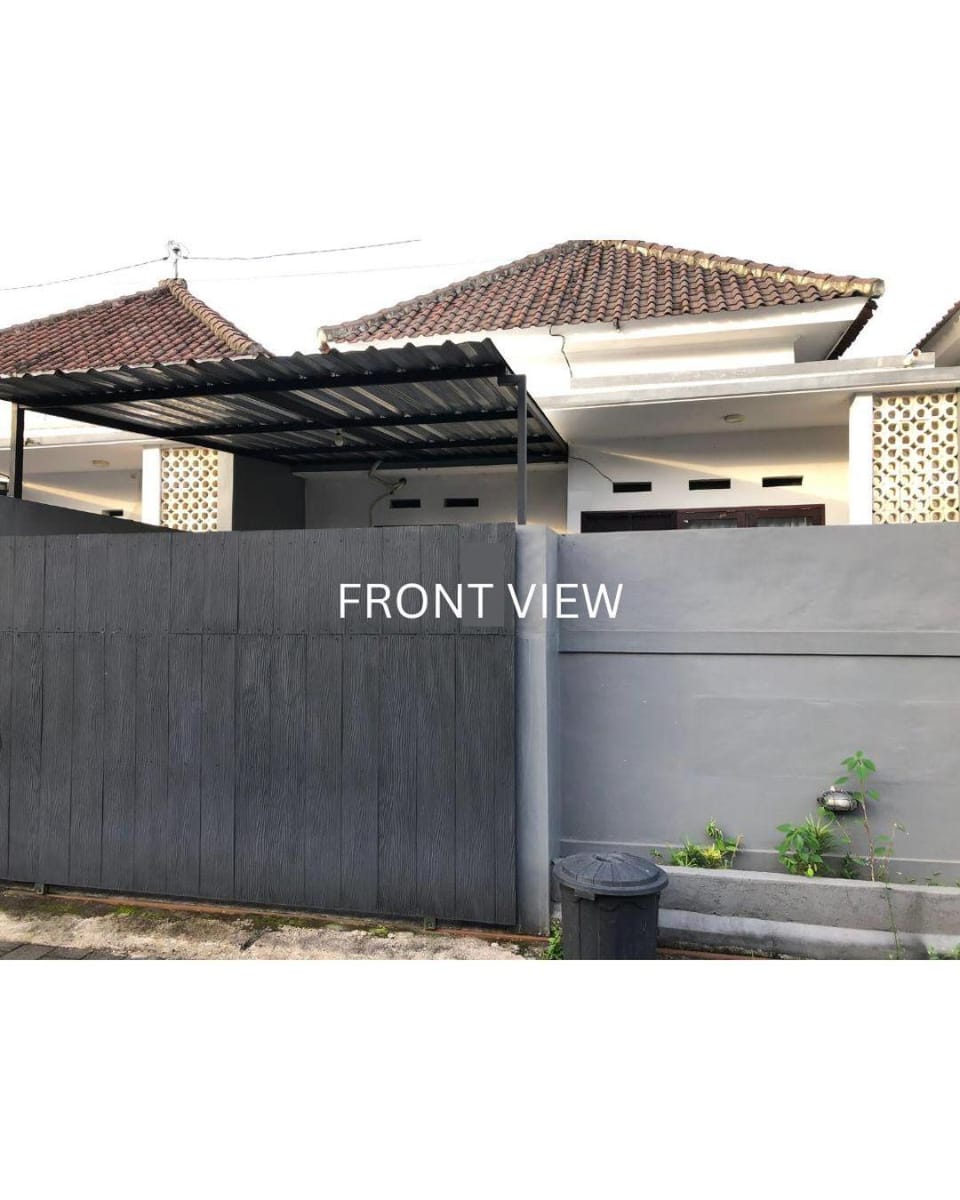 Gubug Semesta A7 House in Kerambitan