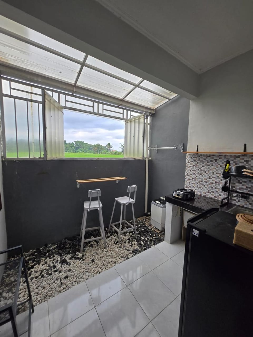 Gubug Semesta A7 House in Kerambitan