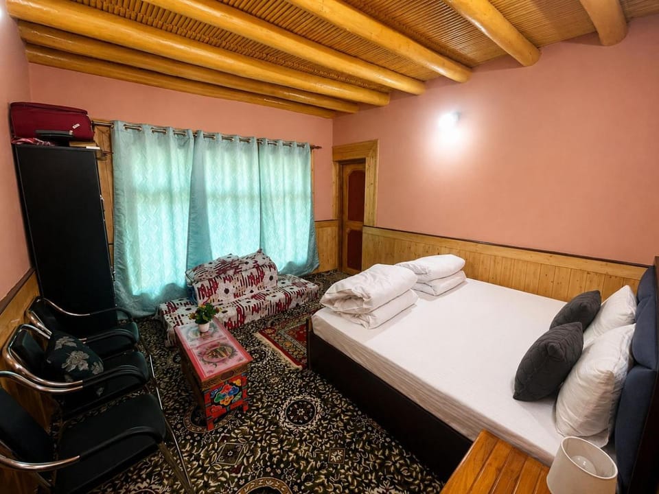 Nyoma Eco Residence Vacation rental in India