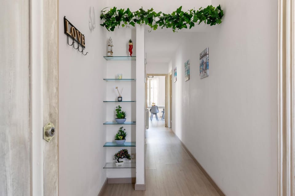 Mondello beach house with terrace 2 steps from the sea Apartment in Palermo