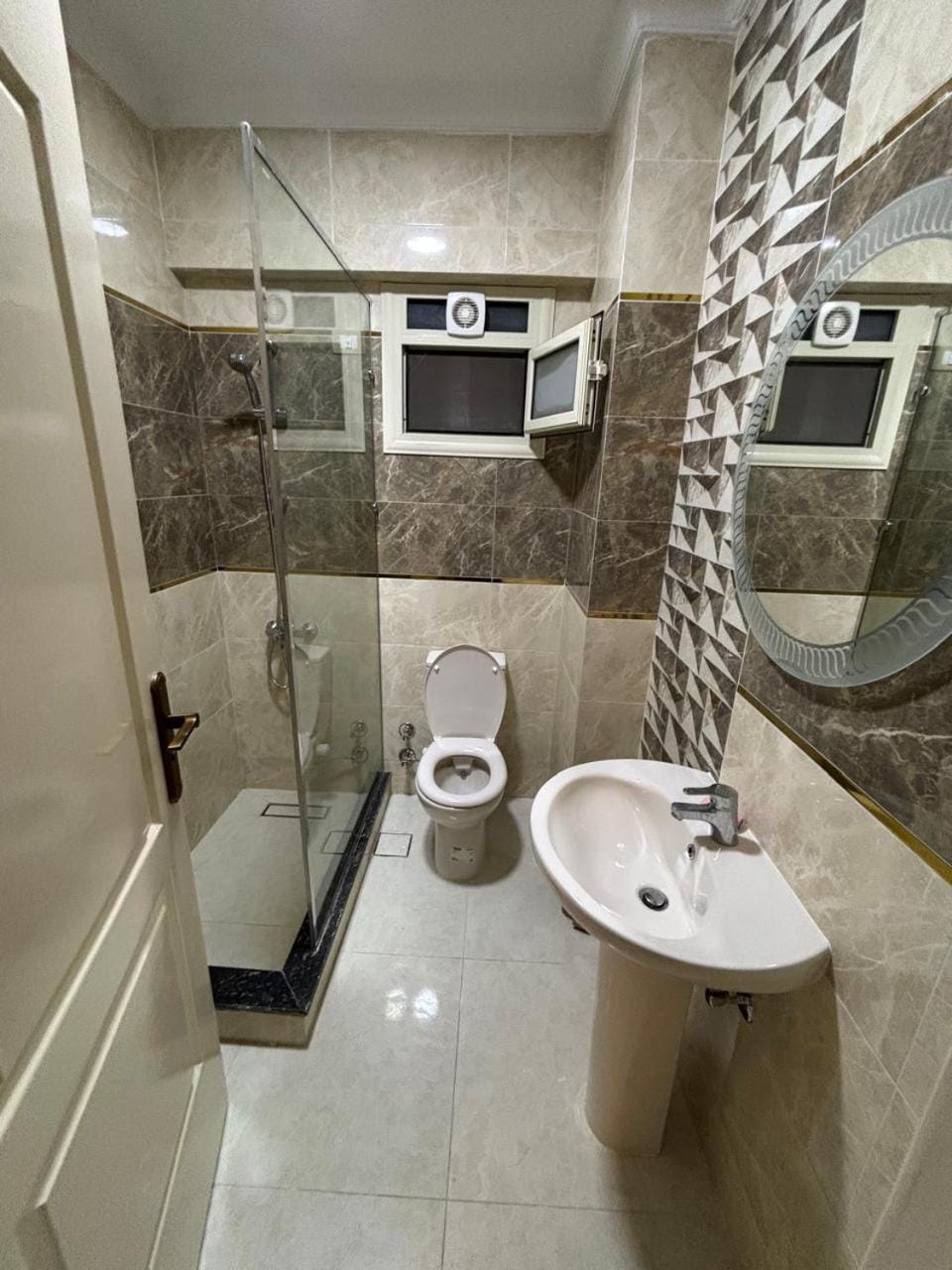 Alexandria Apartment in Alexandria