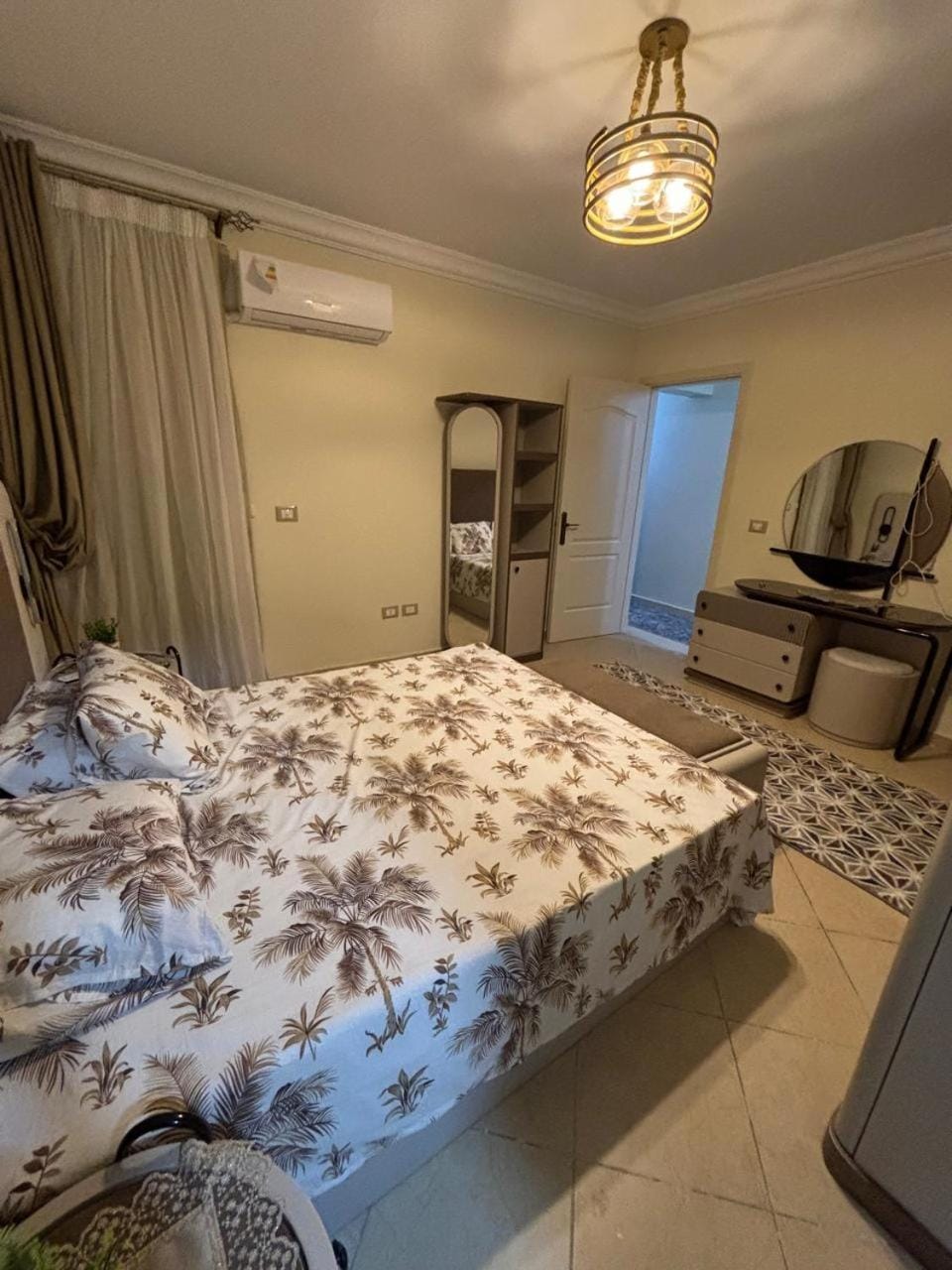 Alexandria Apartment in Alexandria