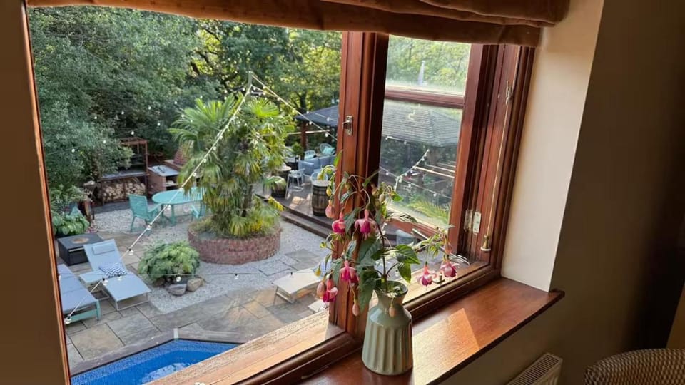 The Retreat at Little Oaks House in Llanfoist Fawr