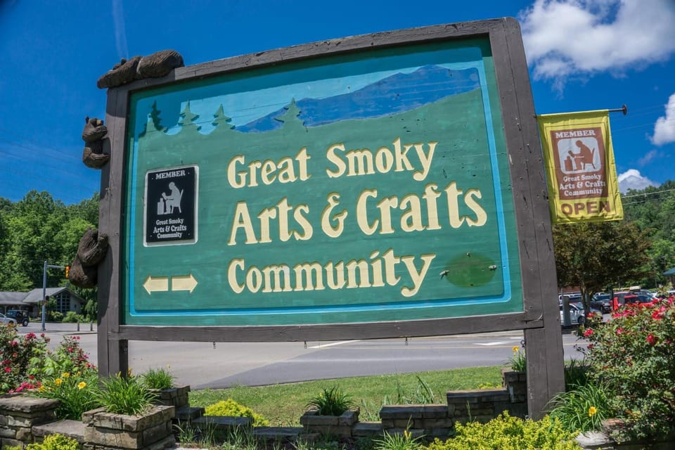 Leconte Nirvana by American Patriot Getaways House in Sevier County