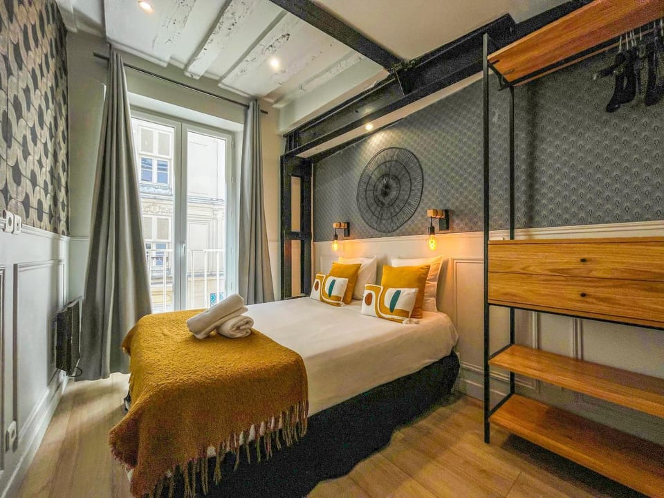 UrbanFlat 44 - Apartment in center of Paris Apartment in Paris
