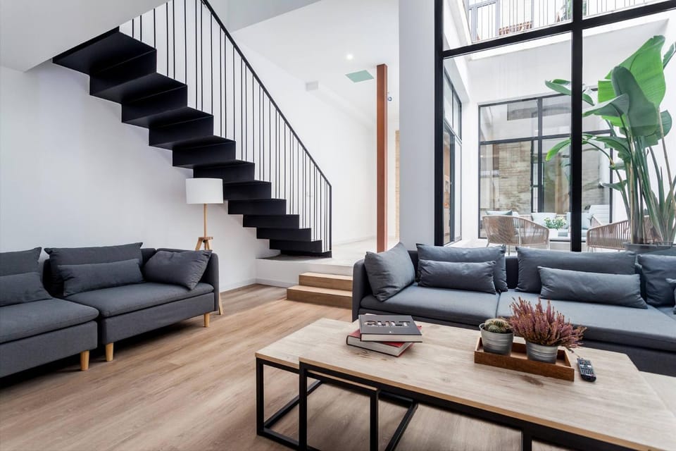 Communal lounge/ TV room, Living room