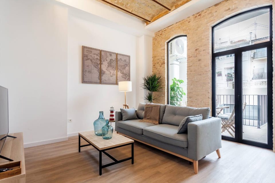 Communal lounge/ TV room, Living room