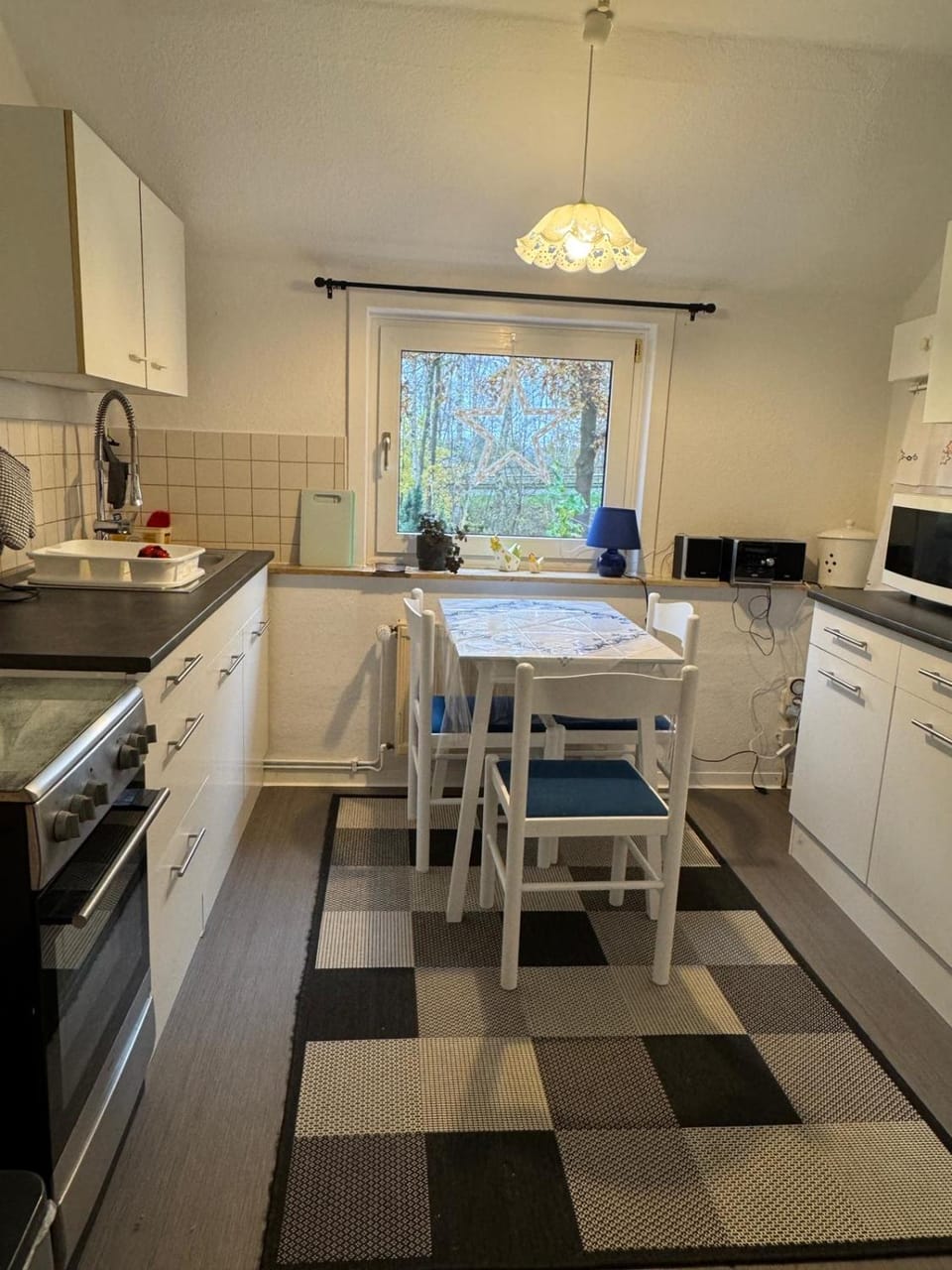 Kitchen or kitchenette, Dining area, pet friendly, toaster