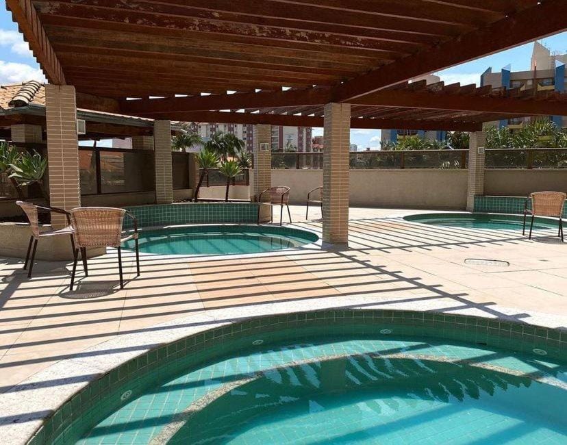 Day, Natural landscape, Hot Tub, Swimming pool, sunbed