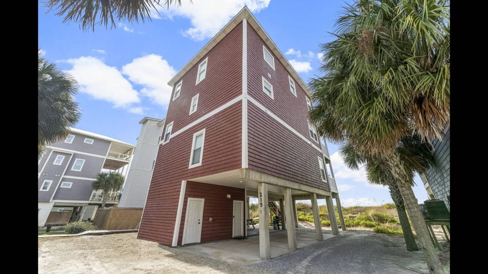 Sunny Times by Coastline Vacation Rentals House in Florida