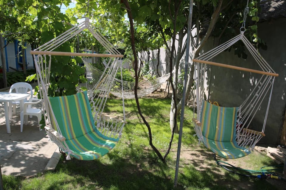 Garden, Balcony/Terrace