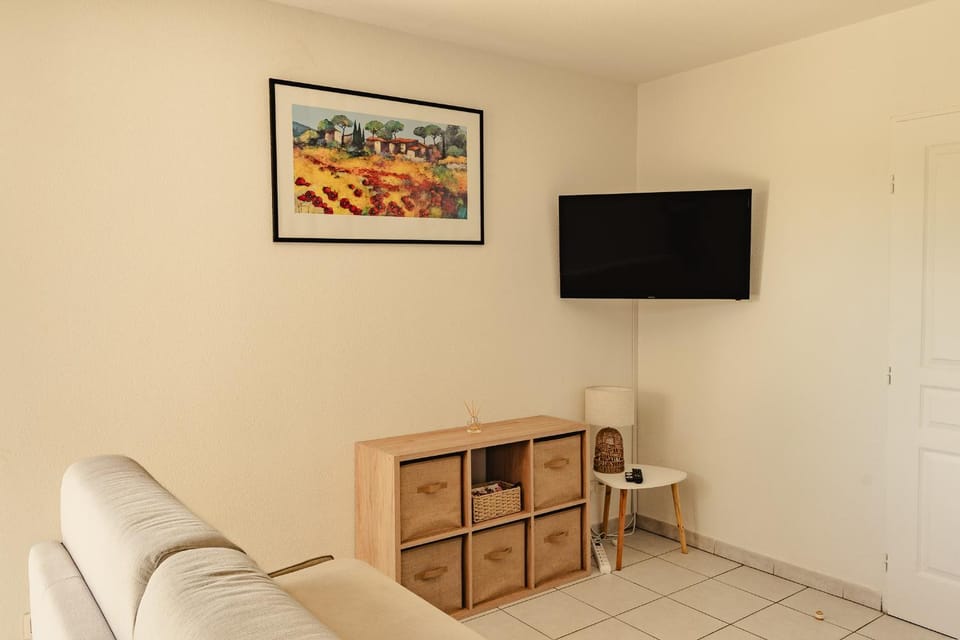 Le Bord du Lac House in Provence