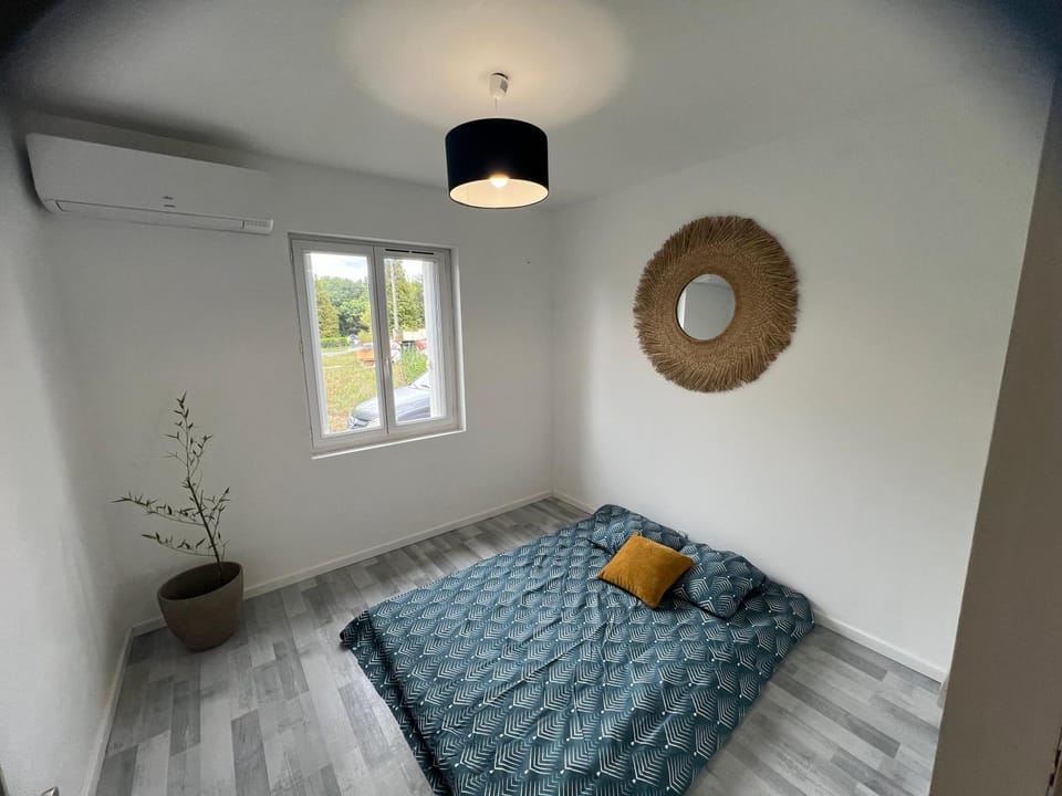 Photo of the whole room, Bedroom, heating, heating, air conditioner, air conditioner