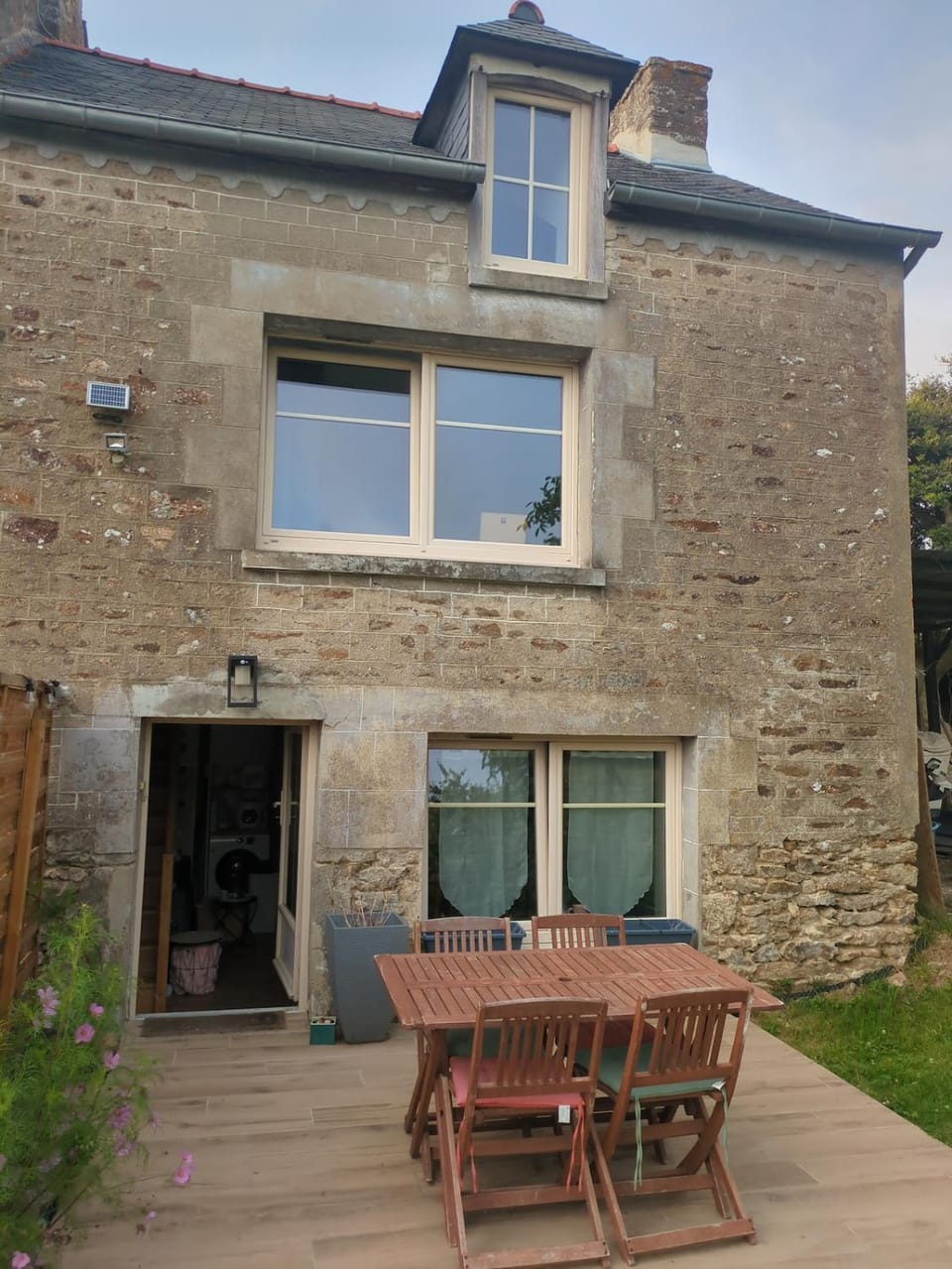 Property building, Patio
