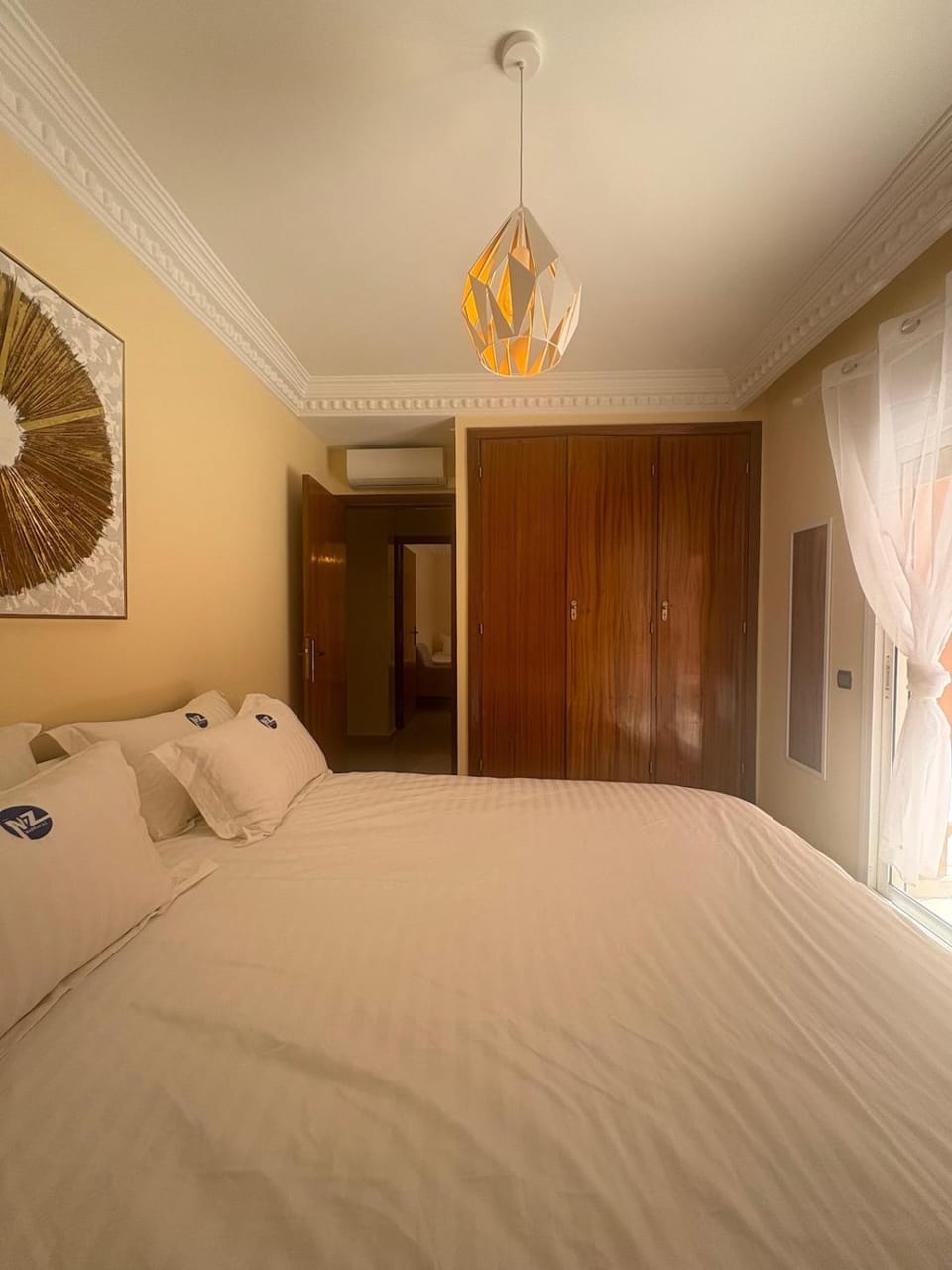 Bed, Photo of the whole room, Bedroom, wardrobe