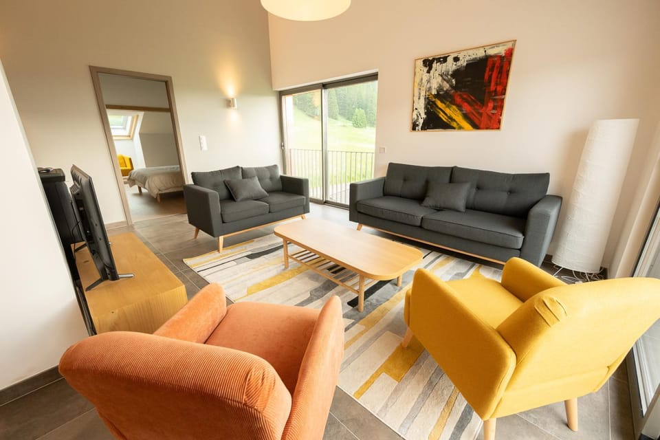 TV and multimedia, Living room