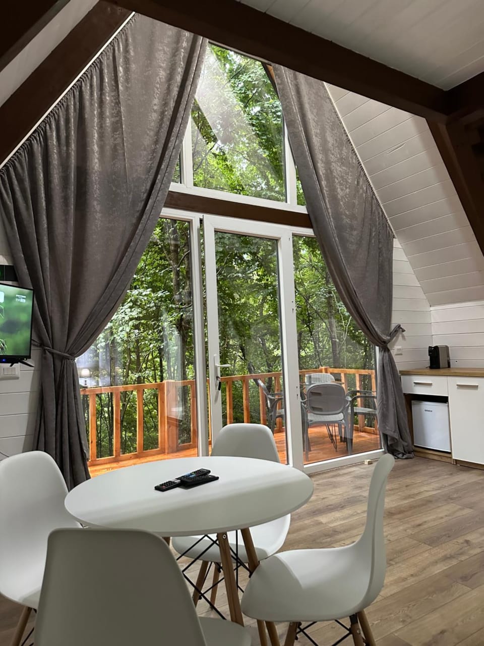 Forest Escape Villa in Montenegro