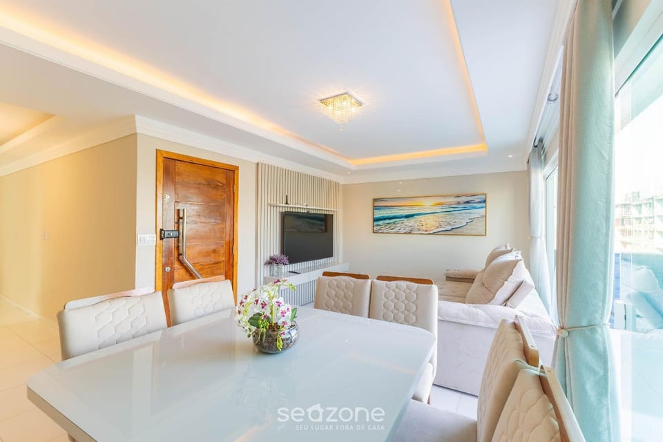 TV and multimedia, Living room, Dining area