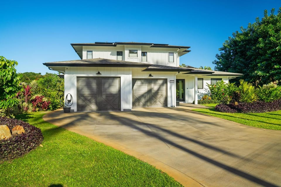 Hale La’au Hawanawana House in Princeville