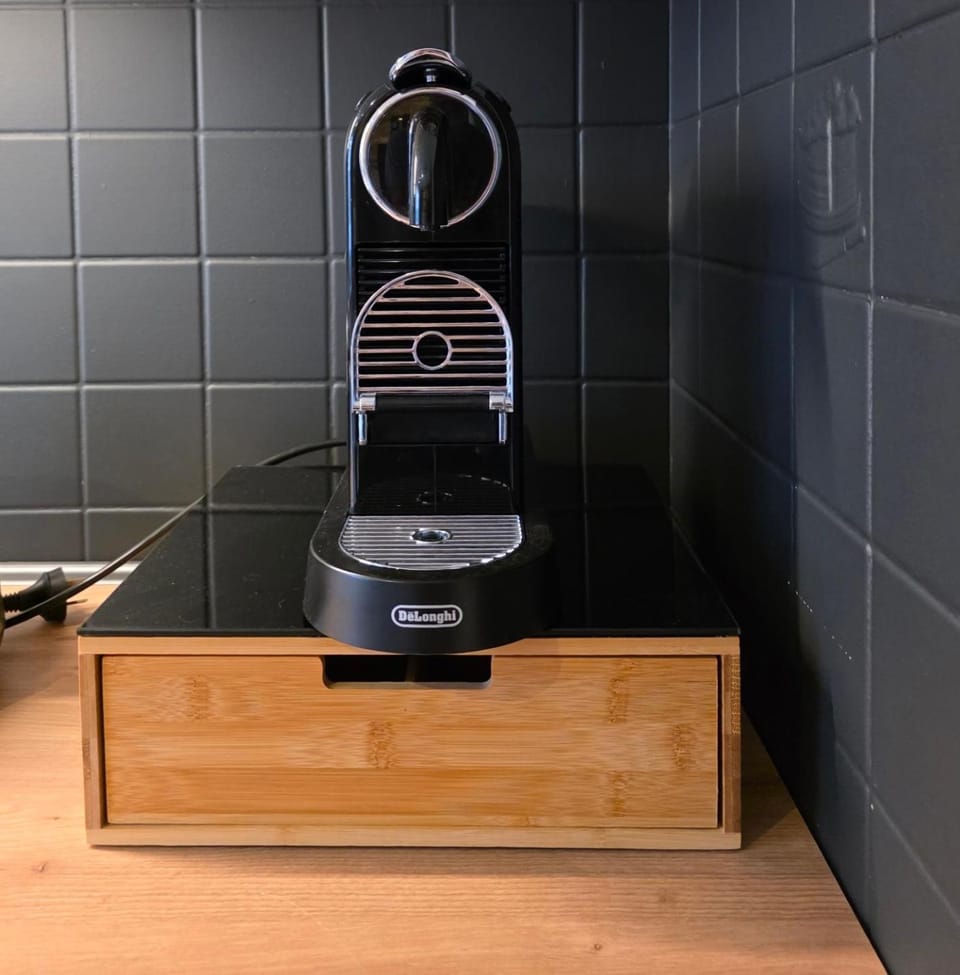 Coffee/tea facilities, Kitchen or kitchenette