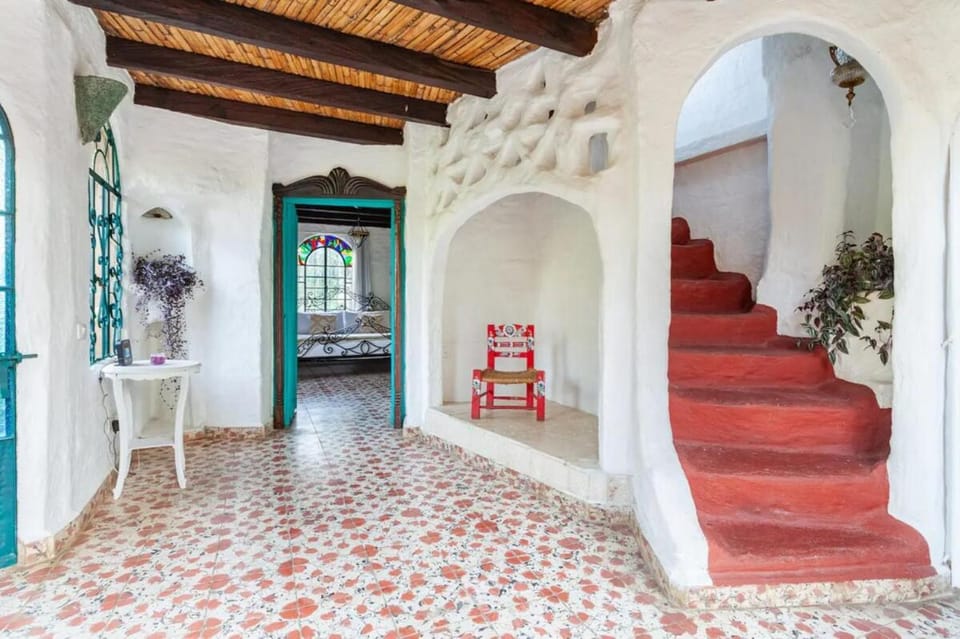 Casa Gaudí en Tepoztlán House in Tepoztlan