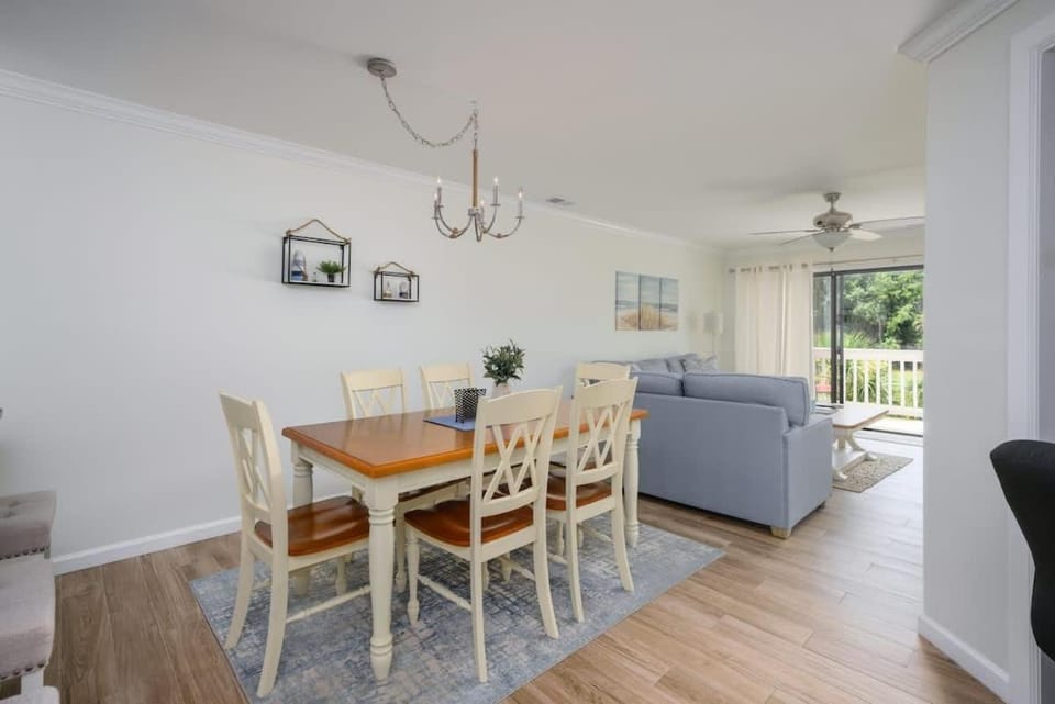 190 Colonnade Club - 2br2ba in Shipyard! House in Hilton Head Island