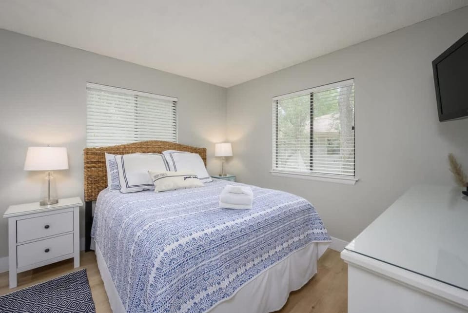 Fiddler's Cove 20I - Coastal Top Floor Villa House in Hilton Head Island