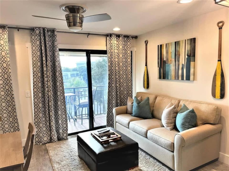 Seaside Villa 376 - Spectacular Ocean Views House in South Forest Beach