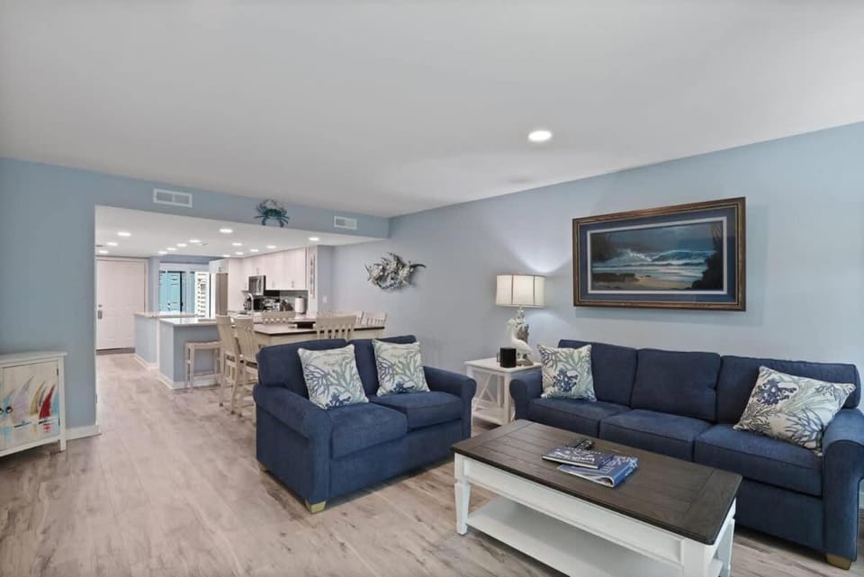 The Greens 169 - Golf Views & Beautifully Updated House in Hilton Head Island
