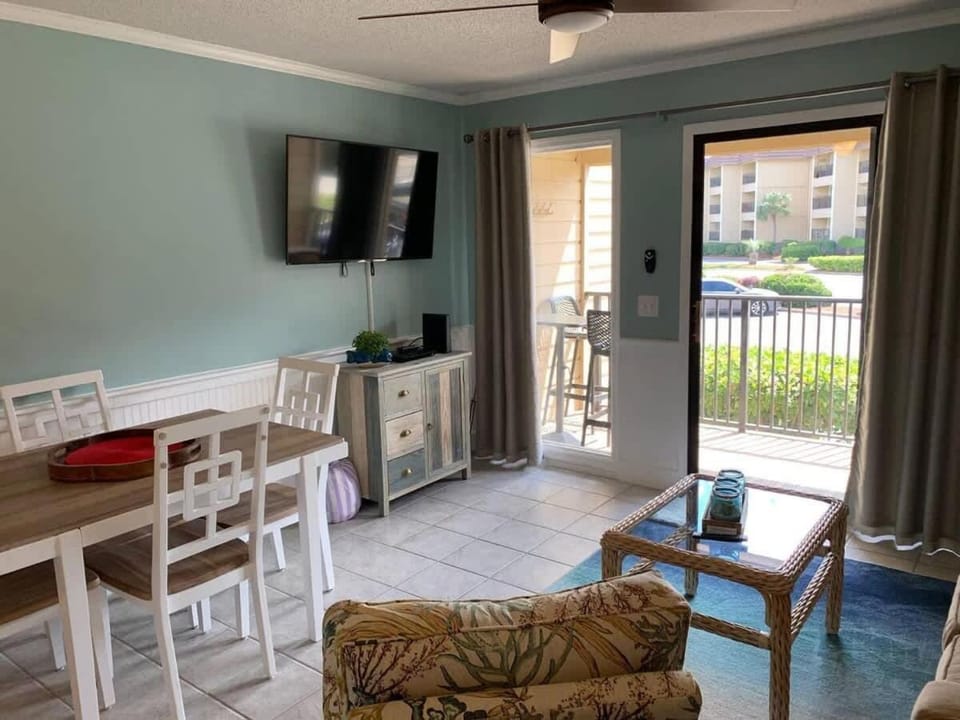 Ocean Villa C147 - Steps from Beach and Pool House in Hilton Head Island