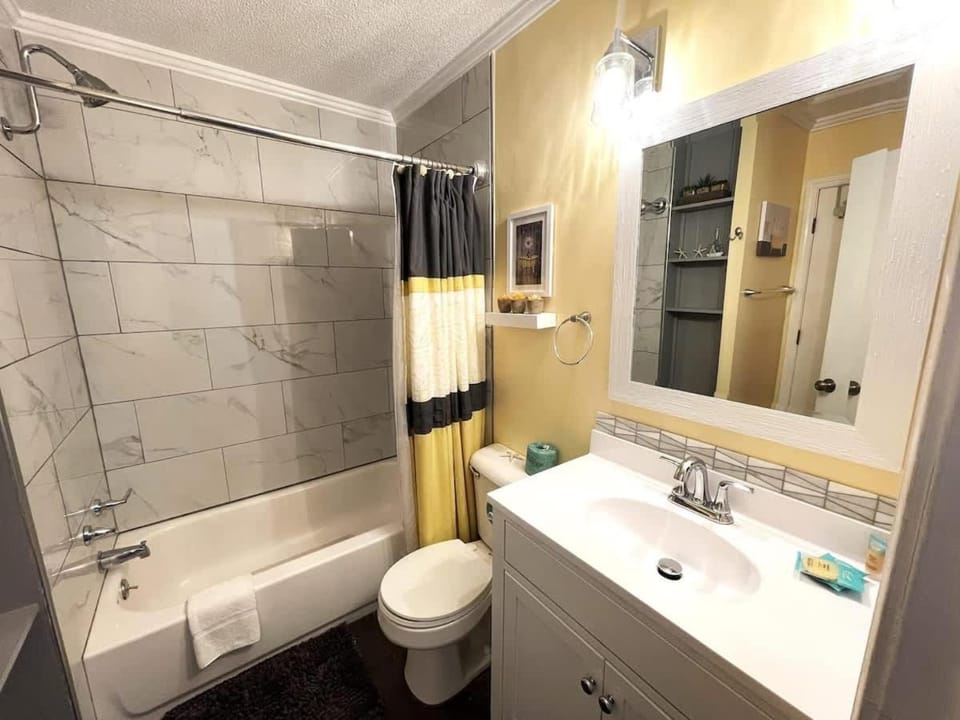 Ocean Villa B314 - Relaxing Top Floor Views House in Hilton Head Island