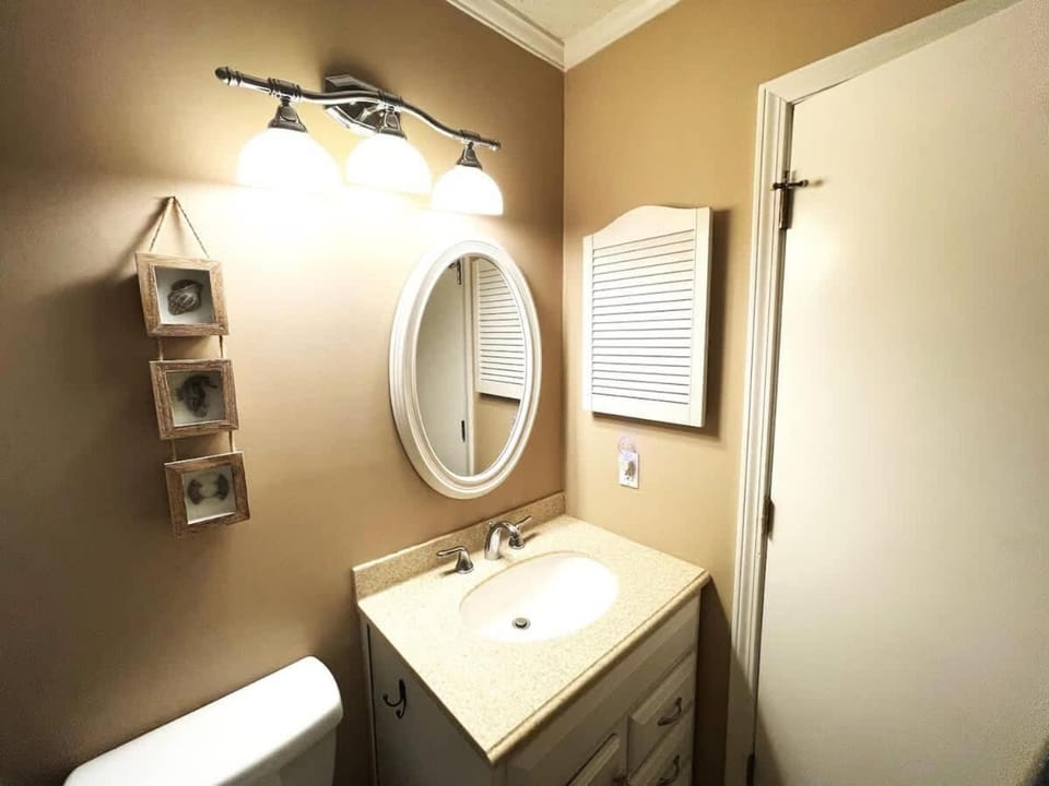 Ocean Villa A111 - Beach Front Sleeps 6 House in Hilton Head Island