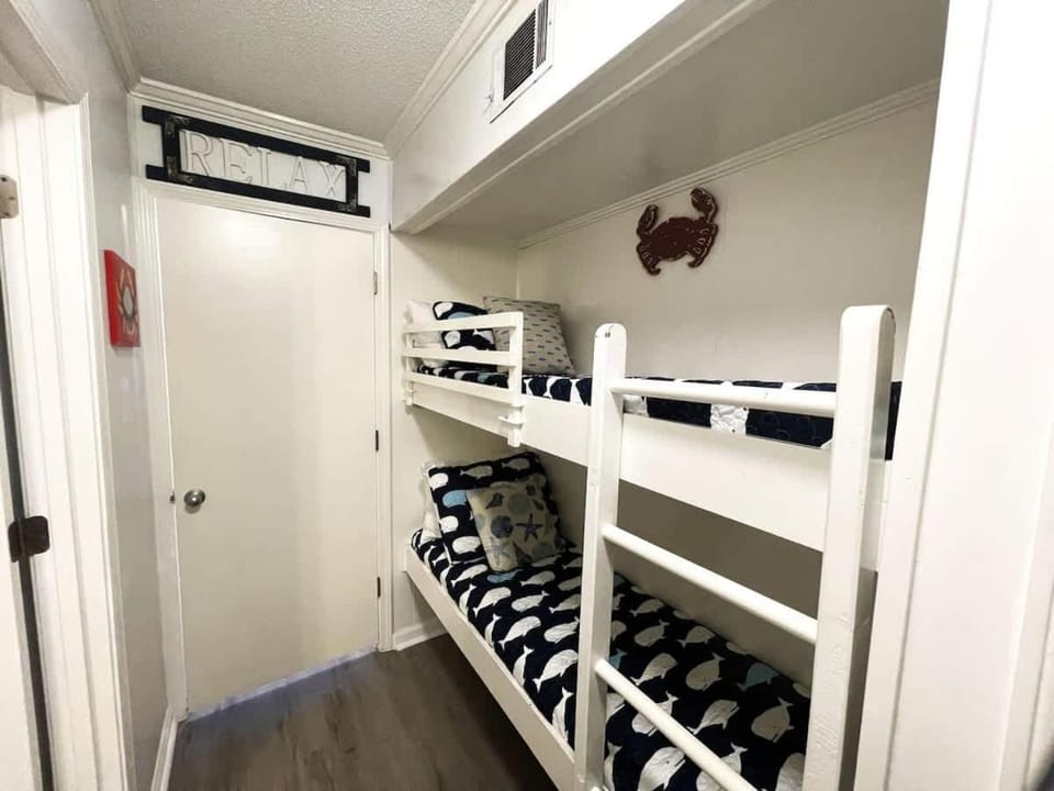 Ocean Villa A111 - Beach Front Sleeps 6 House in Hilton Head Island