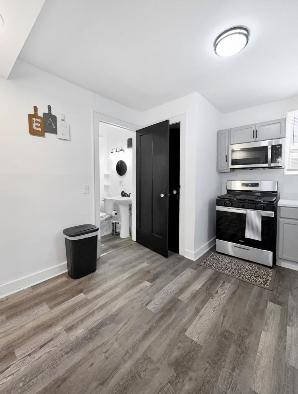 Upstate Haven 3BR Near Uof R and Airport 1 and half BA House in Brighton
