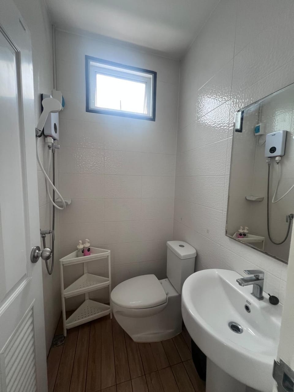 Above Heaven - 4BR for 12 Pax near MRT Ratchadapisek Apartment in Bangkok