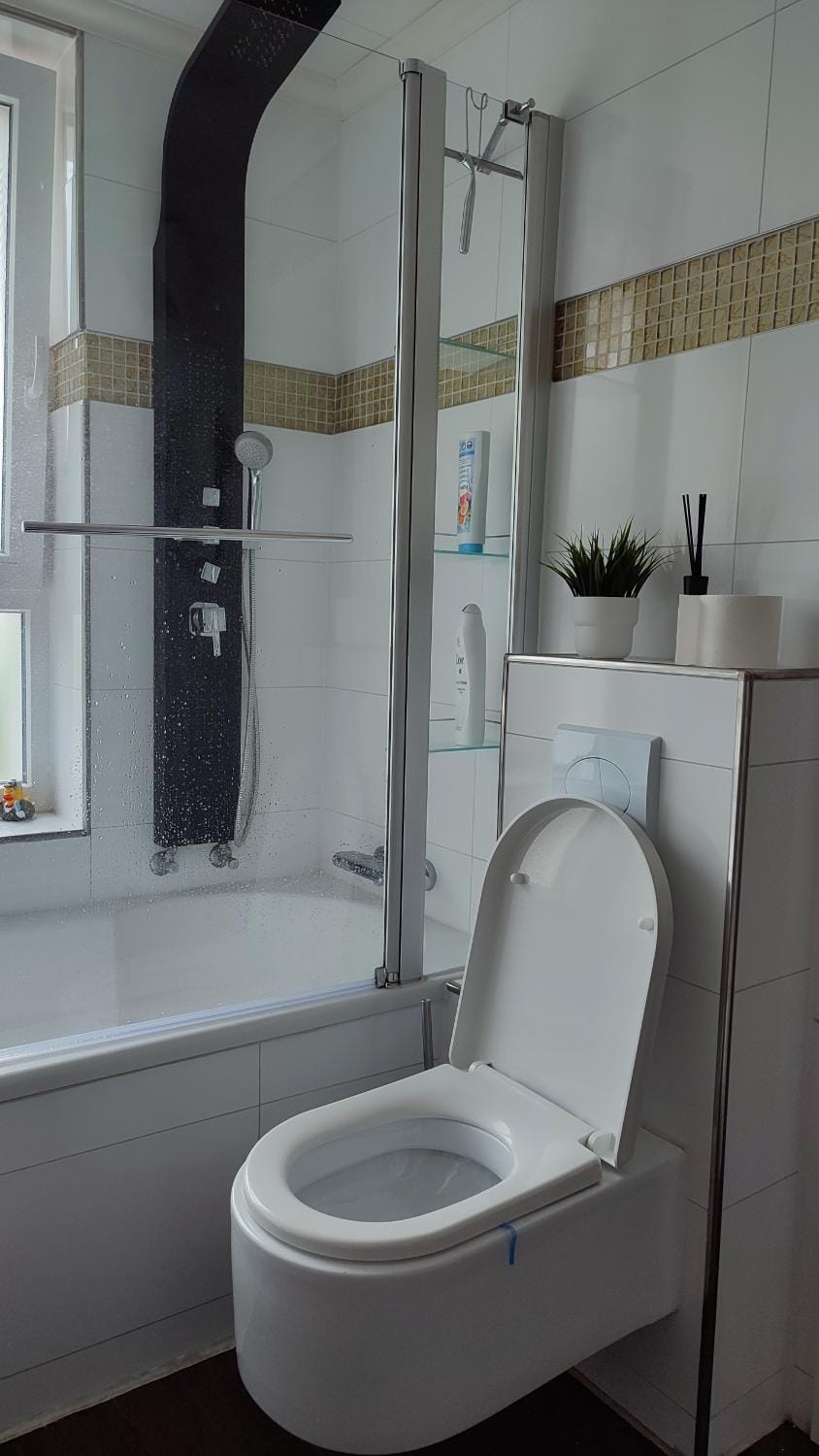 Shower, Toilet, Bathroom